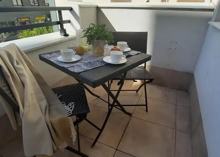 La Casa De La Luz * Santander